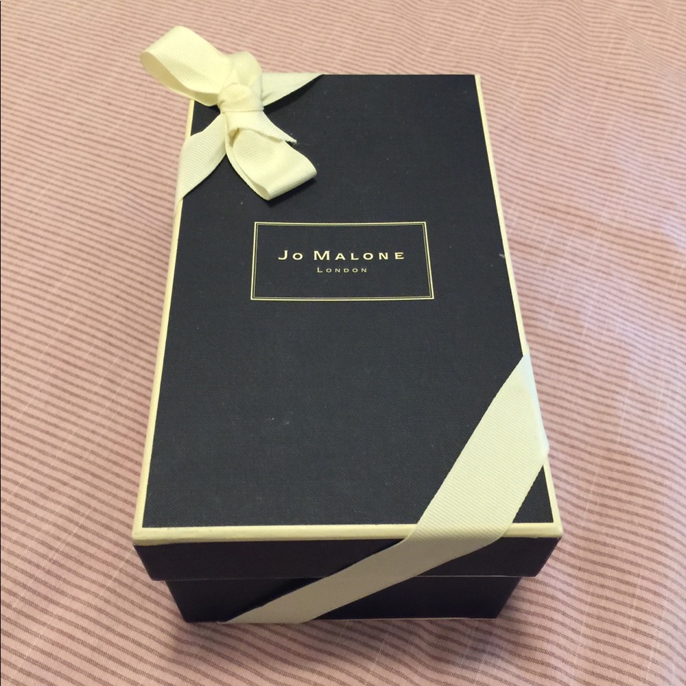 Jo Malone Body Cream English Oak and Redcurrant